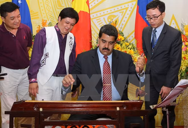  Presidente venezolano Nicolás Maduro concluye visita a Vietnam ảnh 1
