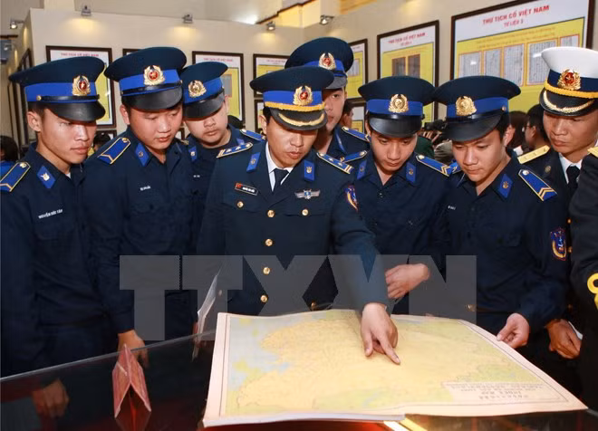 Presentan pruebas históricas de soberanía vietnamita sobre Hoang Sa y Truong Sa ảnh 1