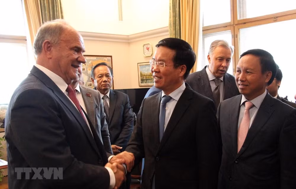 Profundizan colaboración los partidos de Vietnam y Rusia ảnh 1