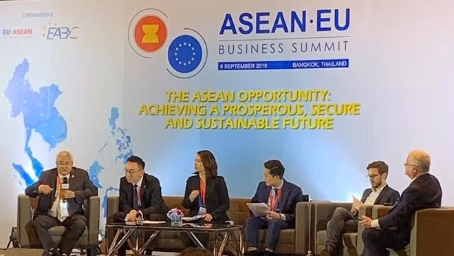 Muestra optimismo la UE sobre negociaciones de TLC con Tailandia ảnh 1