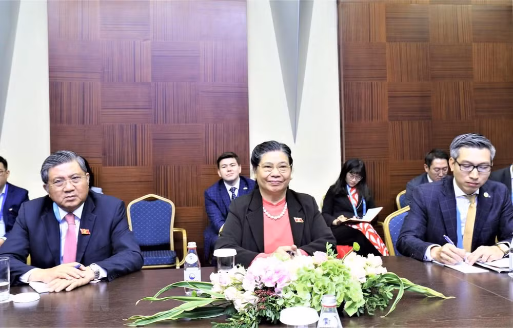 Llama Vietnam a promover cooperación entre parlamentos de países de Eurasia ảnh 1