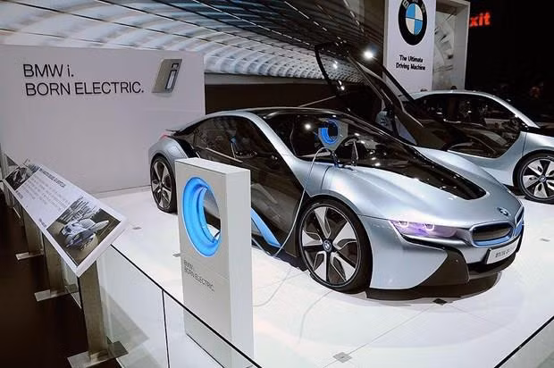 Propone Indonesia a Corea del Sur inversiones en industria de baterías para autos eléctricos ảnh 1