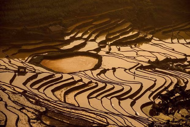 Paisajes vietnamitas aparecen en fotos de aventuras épicas ảnh 2 Paisajes vietnamitas aparecen en fotos de aventuras épicas ảnh 2
