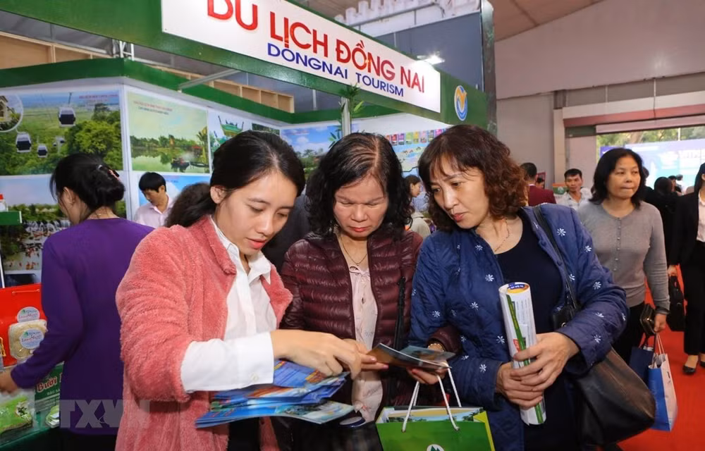 Concluyen en Hanoi Feria Internacional de Turismo de Vietnam ảnh 1