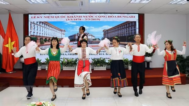 Celebran Día de Liberación Nacional de Bulgaria en Ciudad Ho Chi Minh ảnh 1