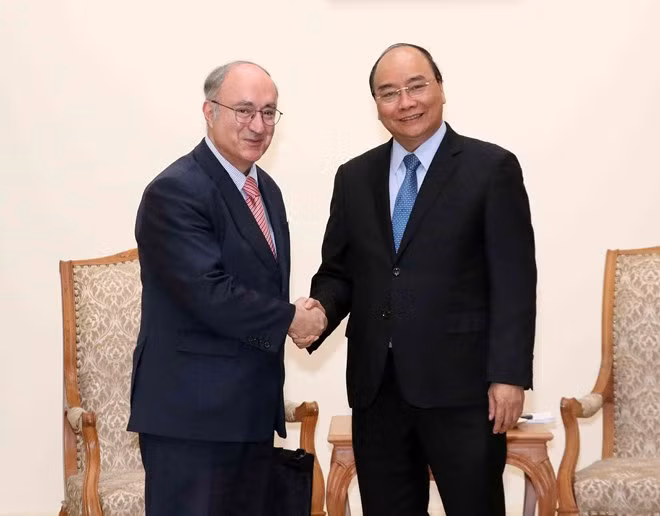 Premier vietnamita reitera apoyo a la operación de Universidad Alemania- Vietnam ảnh 1