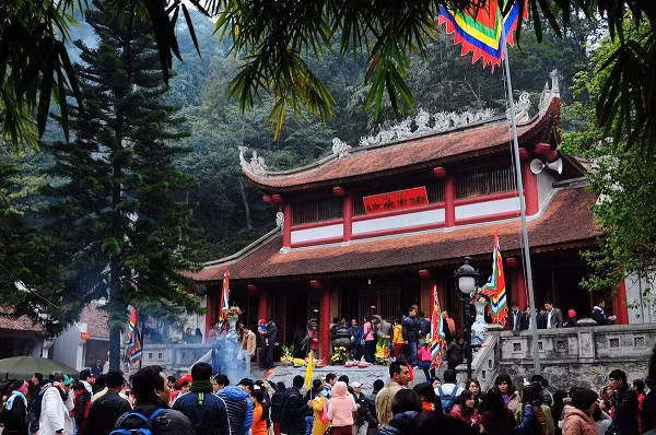 Espera Vietnam recibir gran cantidad de turistas durante el Festival de Primavera ảnh 1