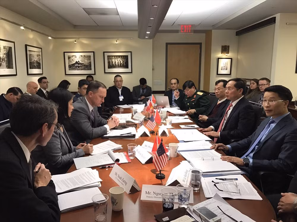 Sesiona décimo Diálogo de Seguridad, Política y Defensa entre Vietnam y EE.UU. ảnh 1
