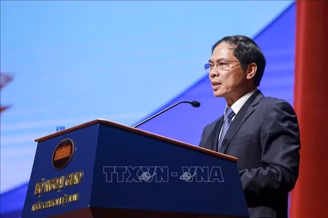 Valoran Vietnam y Chile medidas para potenciar la cooperación económica ảnh 1