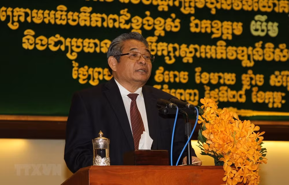 Vicepremier camboyano valora eficiencia del proyecto de cultivo del caucho de empresas vietnamitas ảnh 1