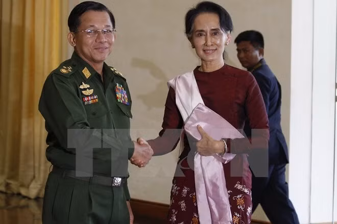 Conversaciones políticas en Myanmar para transferencia pacífica del poder ảnh 2