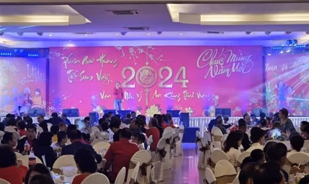Vietnamitas en Udon Thani (Tailandia) celebran Año Nuevo Lunar ảnh 1