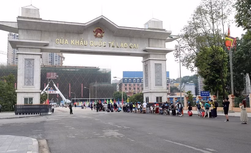 Restauran ruta de transporte de pasajeros Gejiu (China) y Sa Pa (Vietnam) ảnh 1