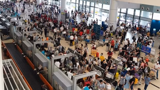 Aerolíneas atienden a más de 1,5 millones de pasajeros durante el Año Nuevo Lunar 2024 ảnh 1