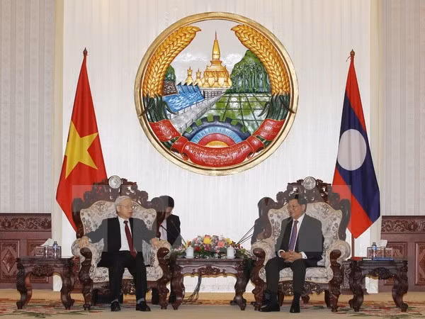 Vietnam y Laos buscan impulsar relaciones bilaterales ảnh 1