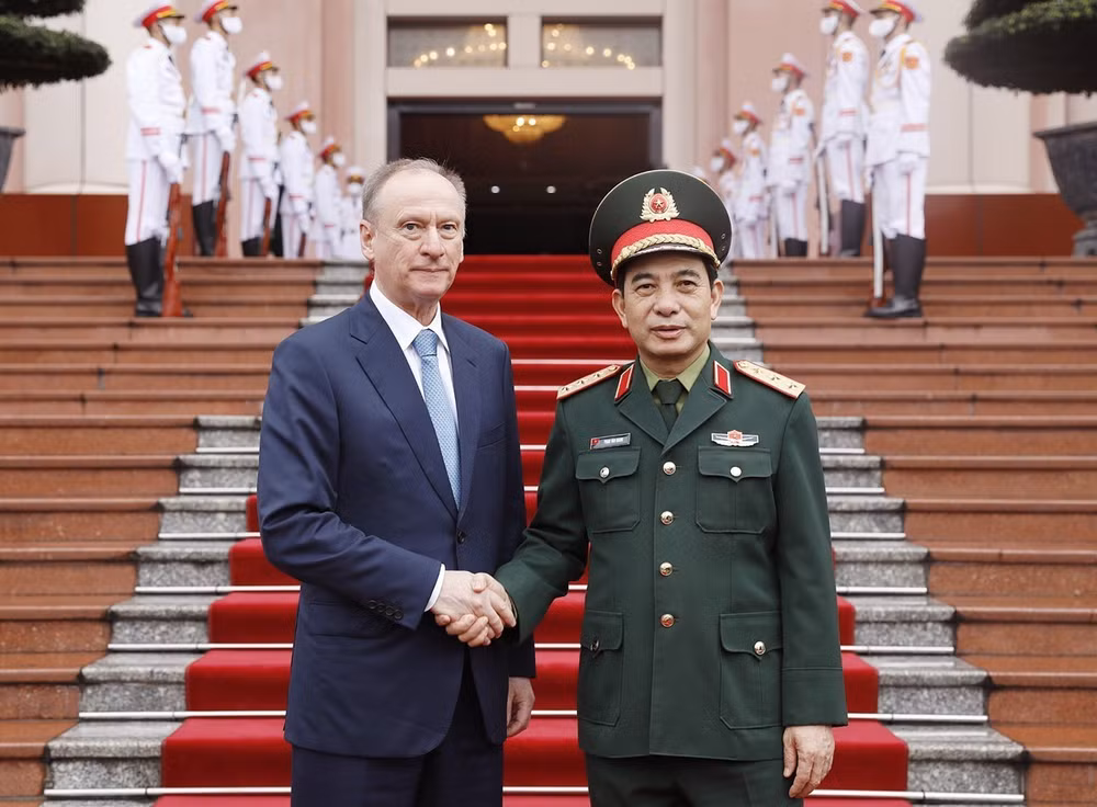 Lazos en defensa: pilar de asociación estratégica integral Vietnam- Rusia ​ ảnh 1