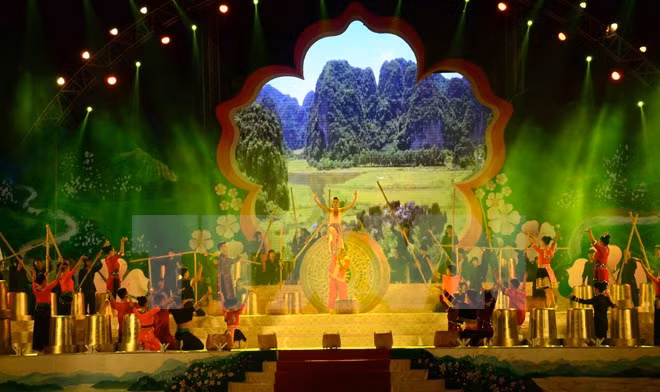 Inauguran en Dien Bien fiesta de Flor de Bauhinia ảnh 1