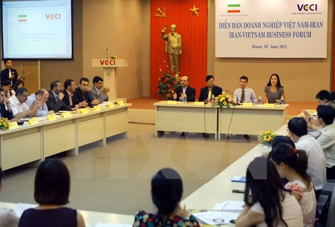 Vietnam e Irán promoverán cooperación en petroquímica durante visita del presidente ảnh 1