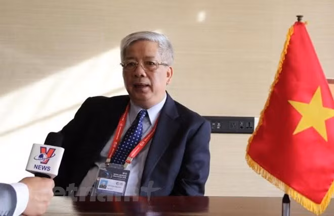 Vietnam y China estrechan cooperación en defensa ảnh 1