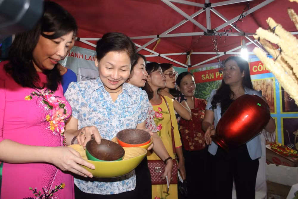 Provincia vietnamita de Thanh Hoa honra a mujeres creativas ảnh 1