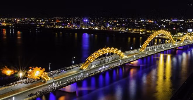 Ciudad vietnamita de Da Nang duplica atracción de IED hasta octubre ảnh 1