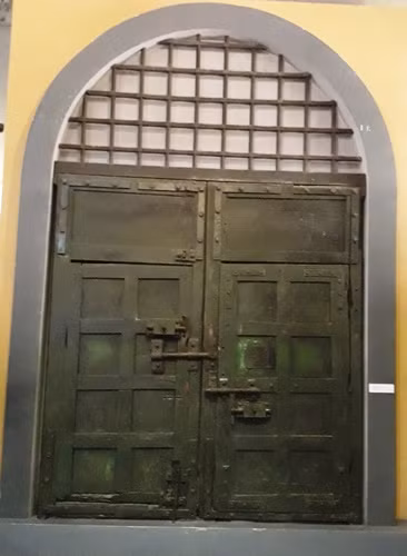 La prisión Hoa Lo ảnh 3