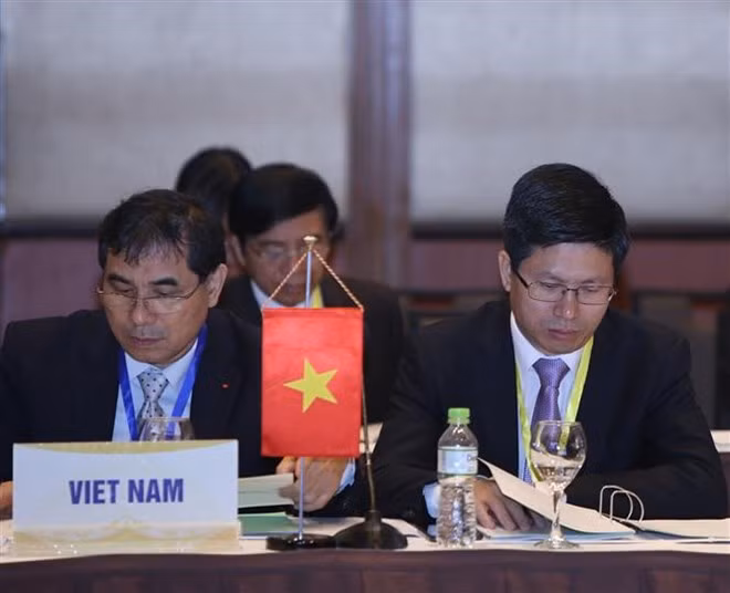 Países de ASEAN y sus socios impulsan cooperación agroforestal ảnh 1
