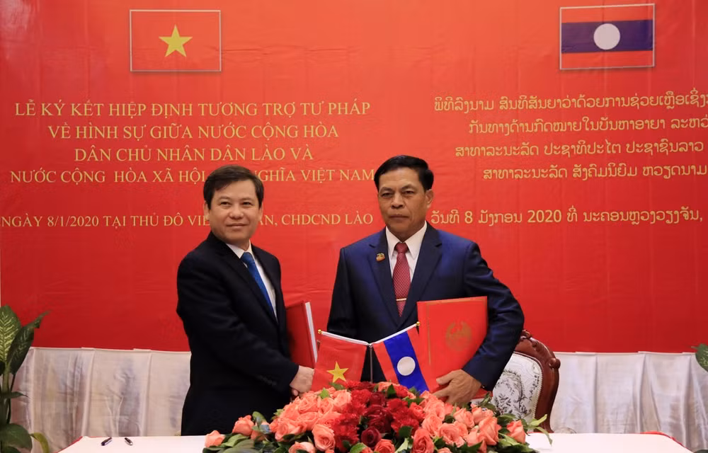 Intensifican cooperación entre fiscalías populares supremos de Vietnam y Laos ảnh 1