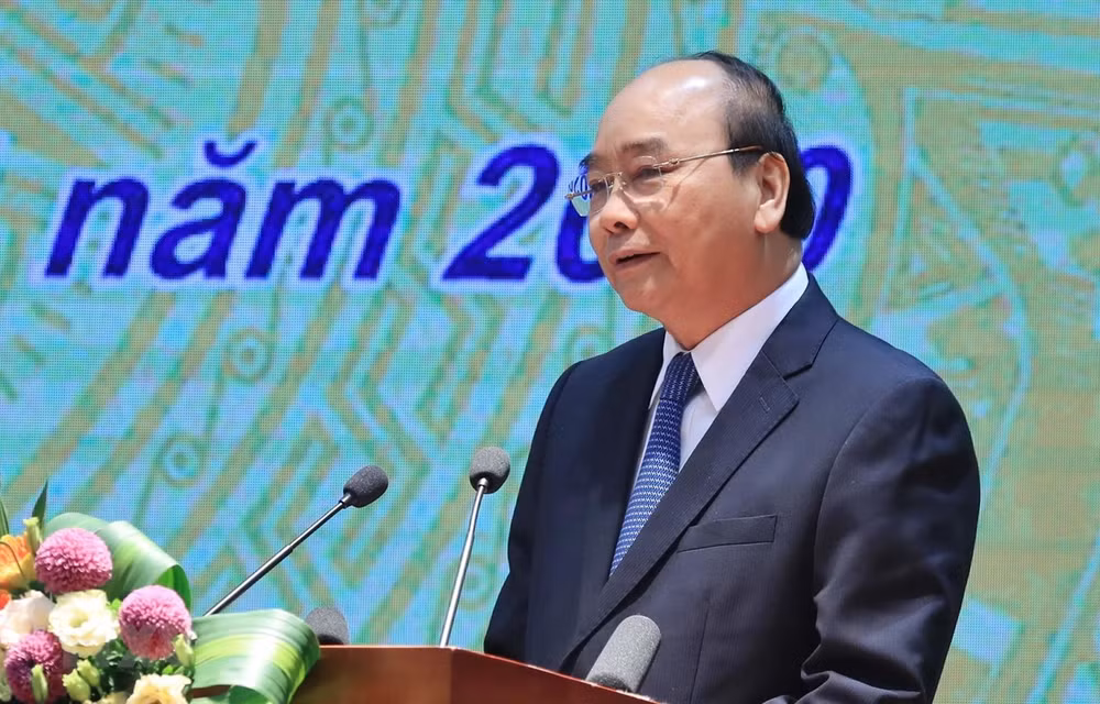 Insta premier vietnamita a reducir tasas de interés para impulsar crecimiento económico nacional ảnh 1