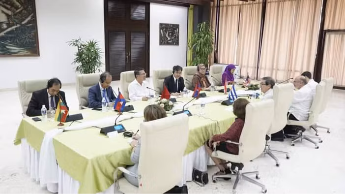 Agradece Cuba apoyo de Vietnam y otros países miembros de la ASEAN ảnh 1