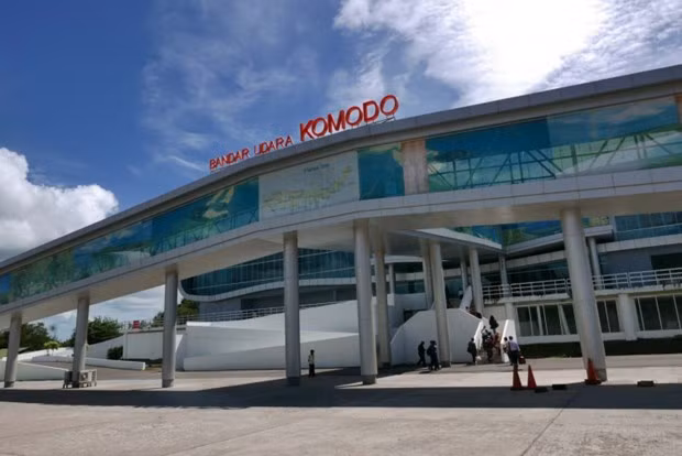 Indonesia prepara cinco aeropuertos para cumbre de ASEAN ảnh 1