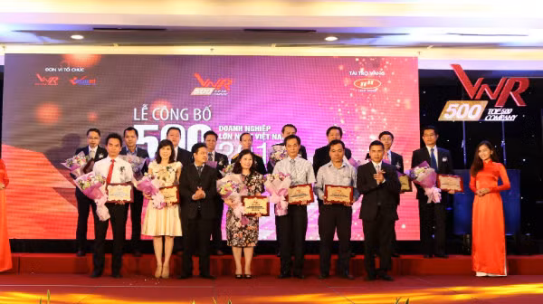 Anuncian 500 mayores empresas de Vietnam en 2016 ảnh 1