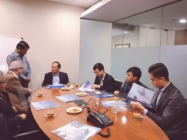 Vietnam participa en octava Cumbre de Gujarat Vibrant en India ảnh 1