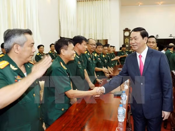 Presidente vietnamita pide mantener vigilancia de situación en el mar ảnh 1
