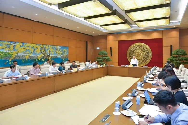 Presentan 10 acontecimientos destacados del Parlamento de Vietnam en 2023 ảnh 2