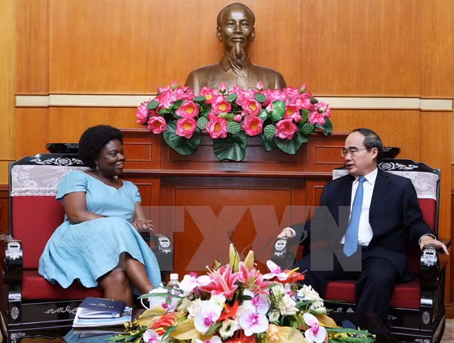 Presidente del Frente de Patria resalta aportes a Vietnam de Victoria Kwakwa ảnh 1