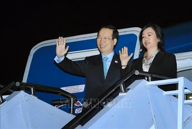 Presidente vietnamita concluye participación en Semana de Líderes Económicos de APEC 2023 ảnh 1