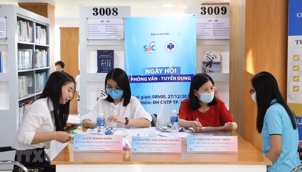 Confían en recuperación fuerte de mercado laboral en Vietnam ảnh 1
