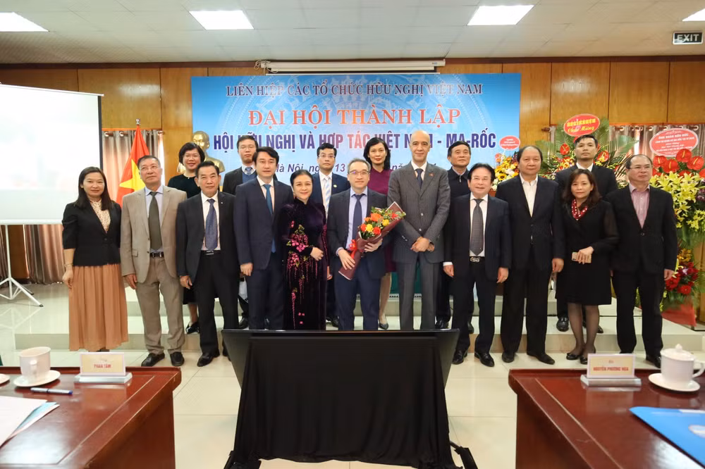 Vietnam implementa su doble objetivo con éxito, según embajador marroquí ảnh 2