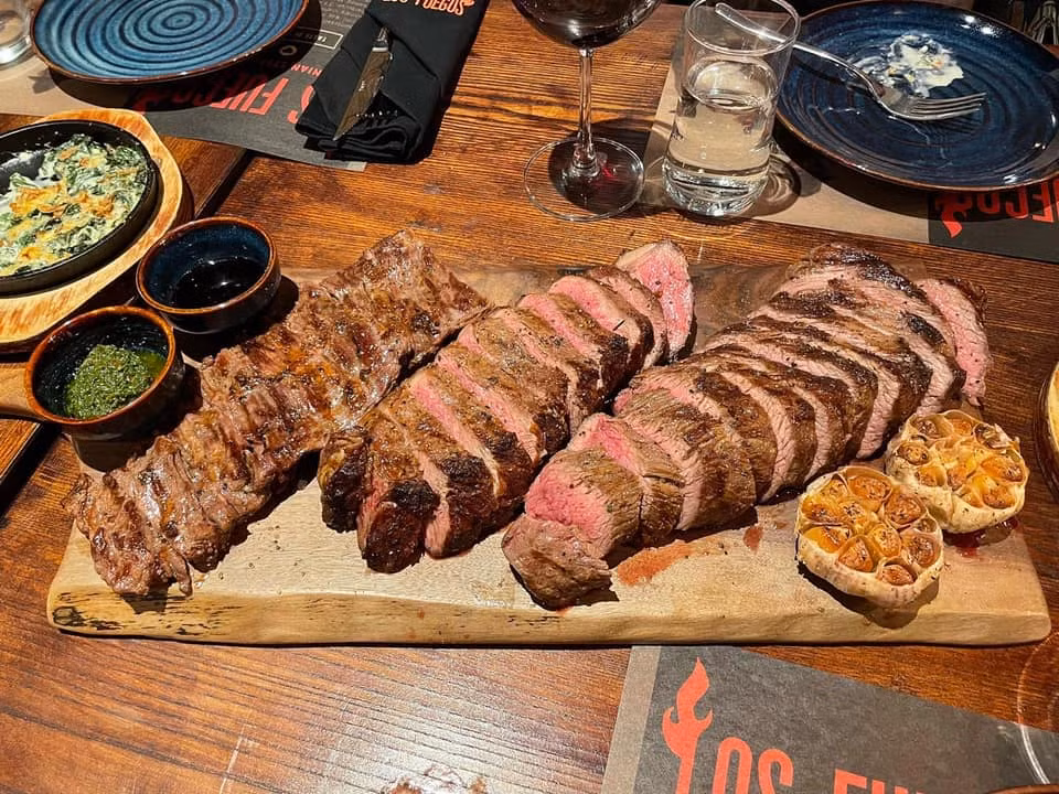 Carne premium de Argentina deleita en su llegada oficial a Vietnam ảnh 2