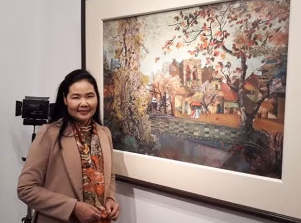 Exposición pictórica "Colores" resalta maravillas de Vietnam ảnh 1