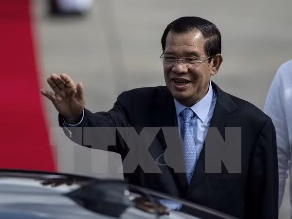 Premier de Camboya confirma estado estable del país tras disolución del CNRP ảnh 1