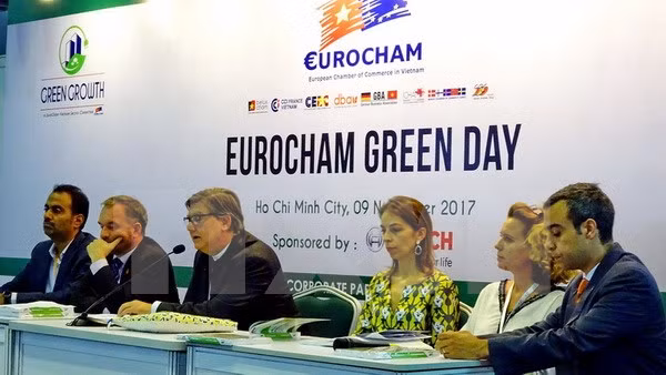 Empresas europeas muestran interés en sector de energías renovables en Ciudad Ho Chi Minh ảnh 1