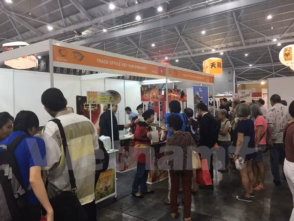 Vietnam participa en mayor Feria regional de Alimentos en Singapur ảnh 1