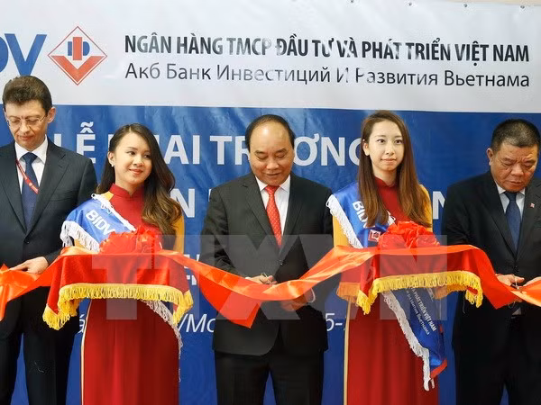 Premier vietnamita aboga por superar barreras en intercambio mercantil con Rusia ảnh 1