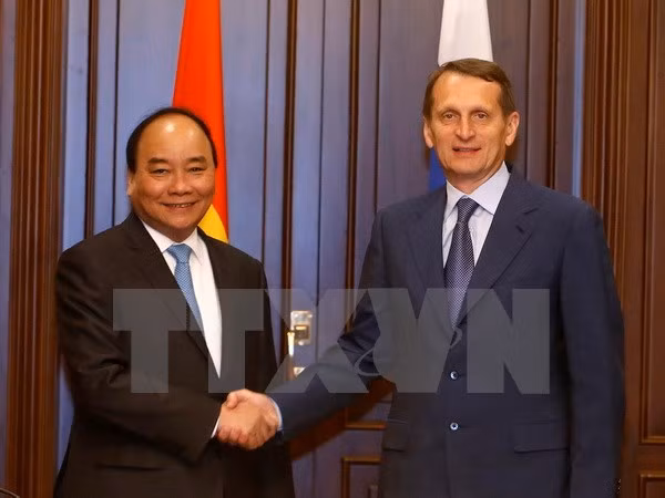 Primer ministro de Vietnam continúa visita en Rusia ảnh 1