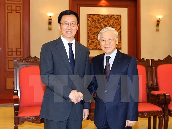 Líder de PCV pide cooperación más estrecha entre Ciudad Ho Chi Minh y Shanghai ảnh 1