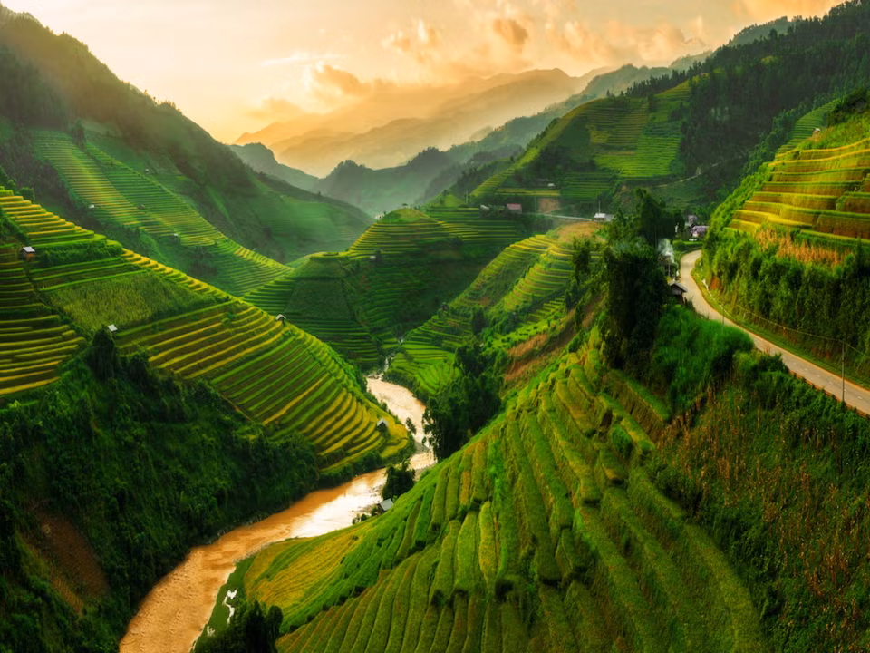 Promueven el turismo de Vietnam a través de fotografías artísticas ảnh 1