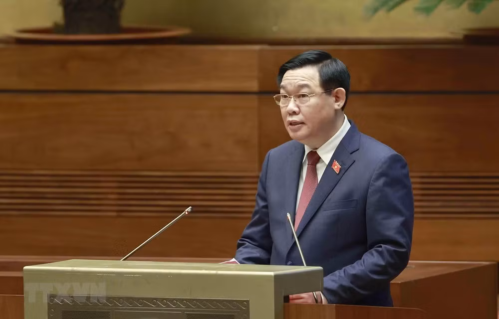 Concluye Parlamento vietnamita primera jornada de trabajo del segundo periodo de sesiones ảnh 1