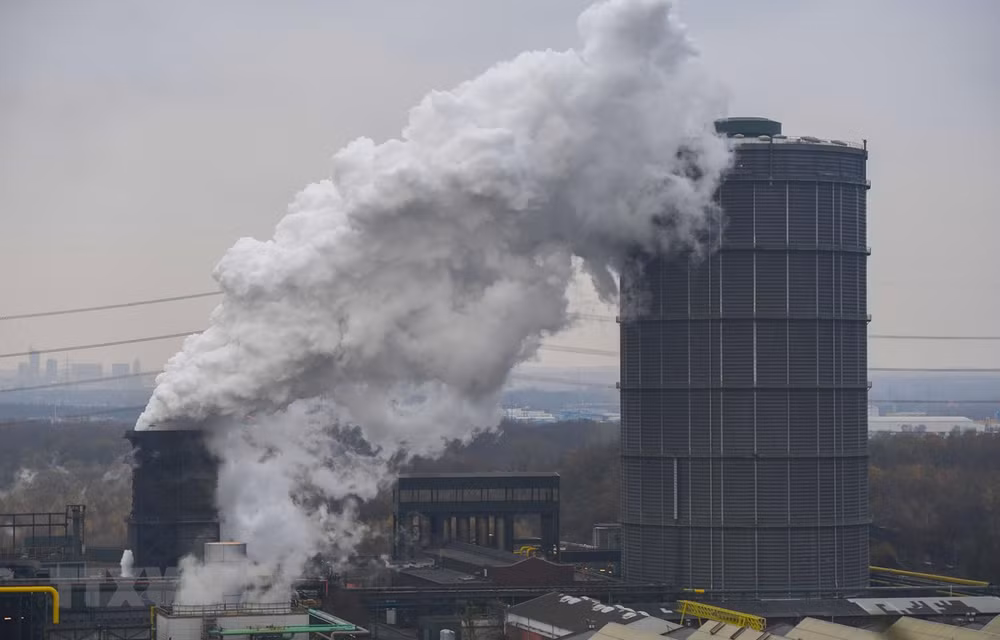 Indonesia necesita fondo multimillonario para reducir emisiones de carbono para 2030 ảnh 1